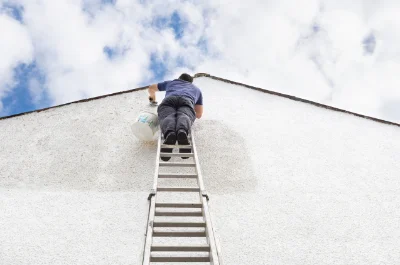 Peinture extérieure à Mennouveaux — façades et ravalement
